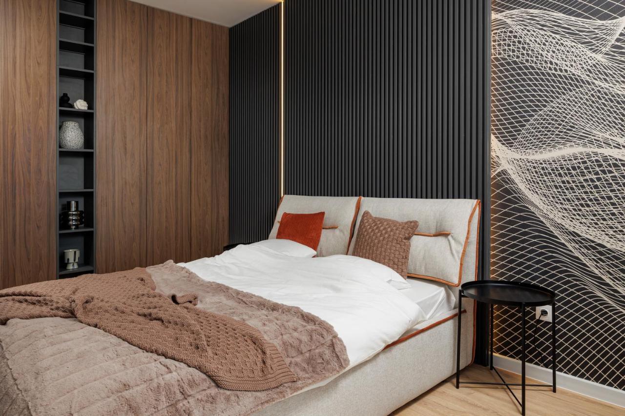 Mandala Designer Apartments With Free Private Parking, Near Mall Coresi Μπρασόβ Εξωτερικό φωτογραφία