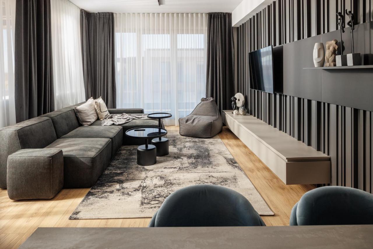 Mandala Designer Apartments With Free Private Parking, Near Mall Coresi Μπρασόβ Εξωτερικό φωτογραφία