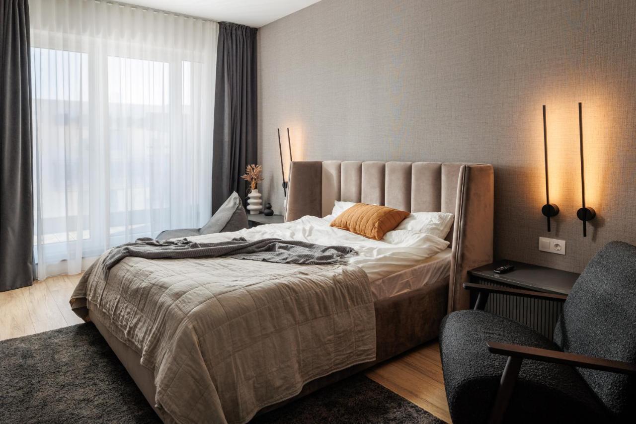 Mandala Designer Apartments With Free Private Parking, Near Mall Coresi Μπρασόβ Εξωτερικό φωτογραφία