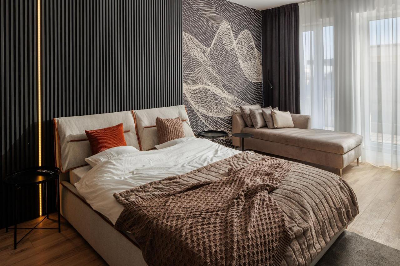 Mandala Designer Apartments With Free Private Parking, Near Mall Coresi Μπρασόβ Εξωτερικό φωτογραφία